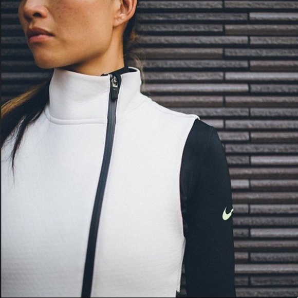 Solddd Outtt - Picture 3 of 8